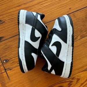 Nike Dunk Low (Panda)